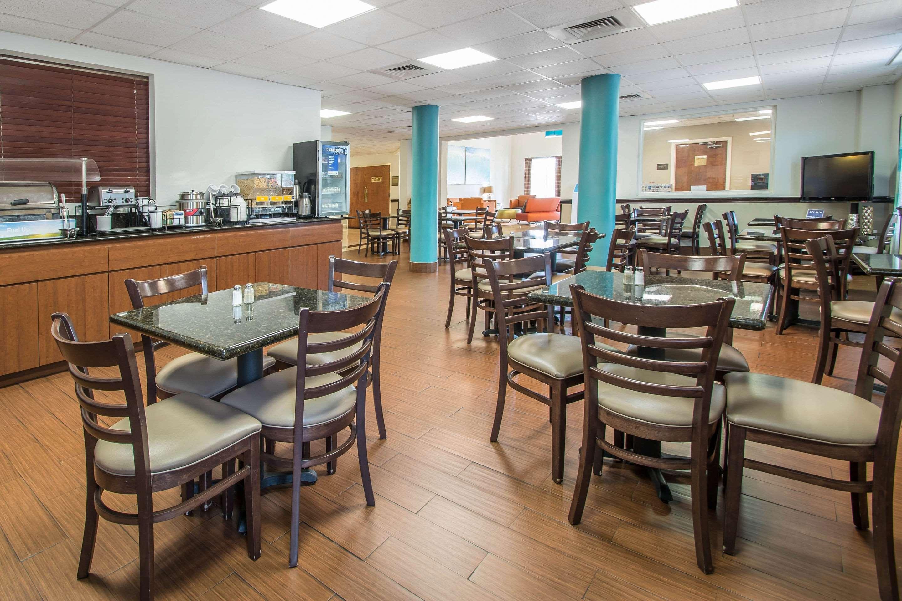 Comfort Inn & Suites Fort Lauderdale West Turnpike Lauderdale Lakes Экстерьер фото