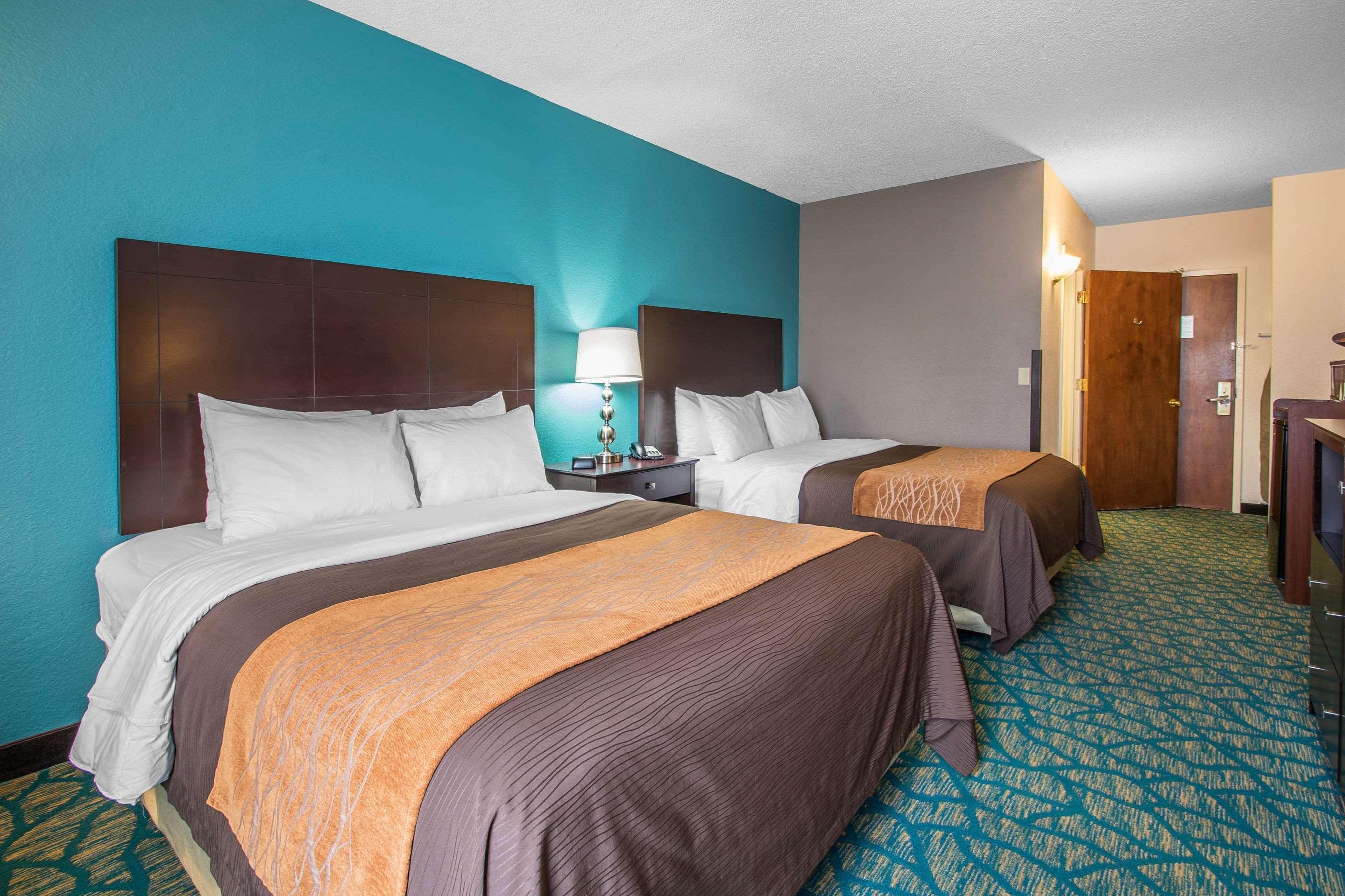 Comfort Inn & Suites Fort Lauderdale West Turnpike Lauderdale Lakes Экстерьер фото