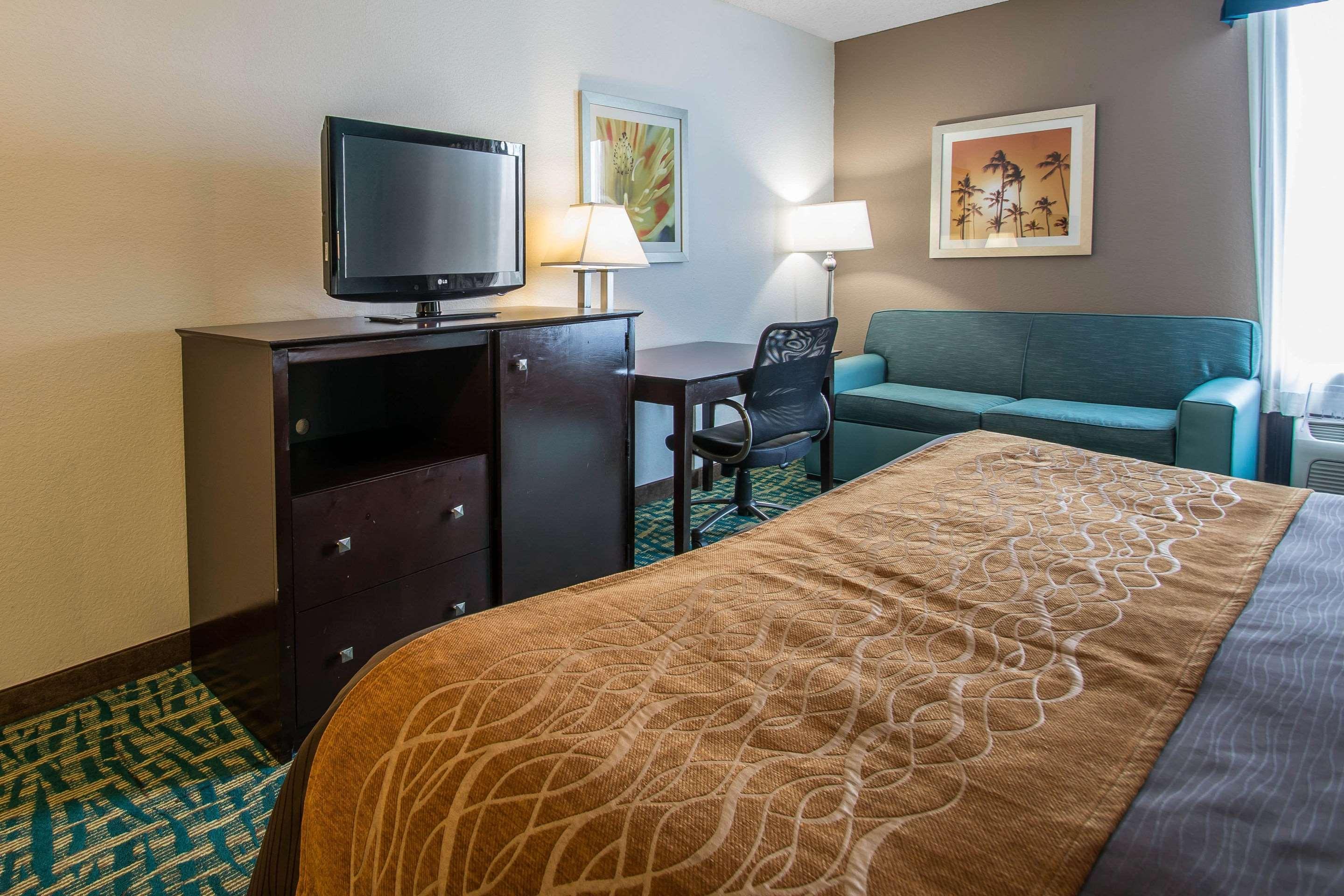 Comfort Inn & Suites Fort Lauderdale West Turnpike Lauderdale Lakes Экстерьер фото