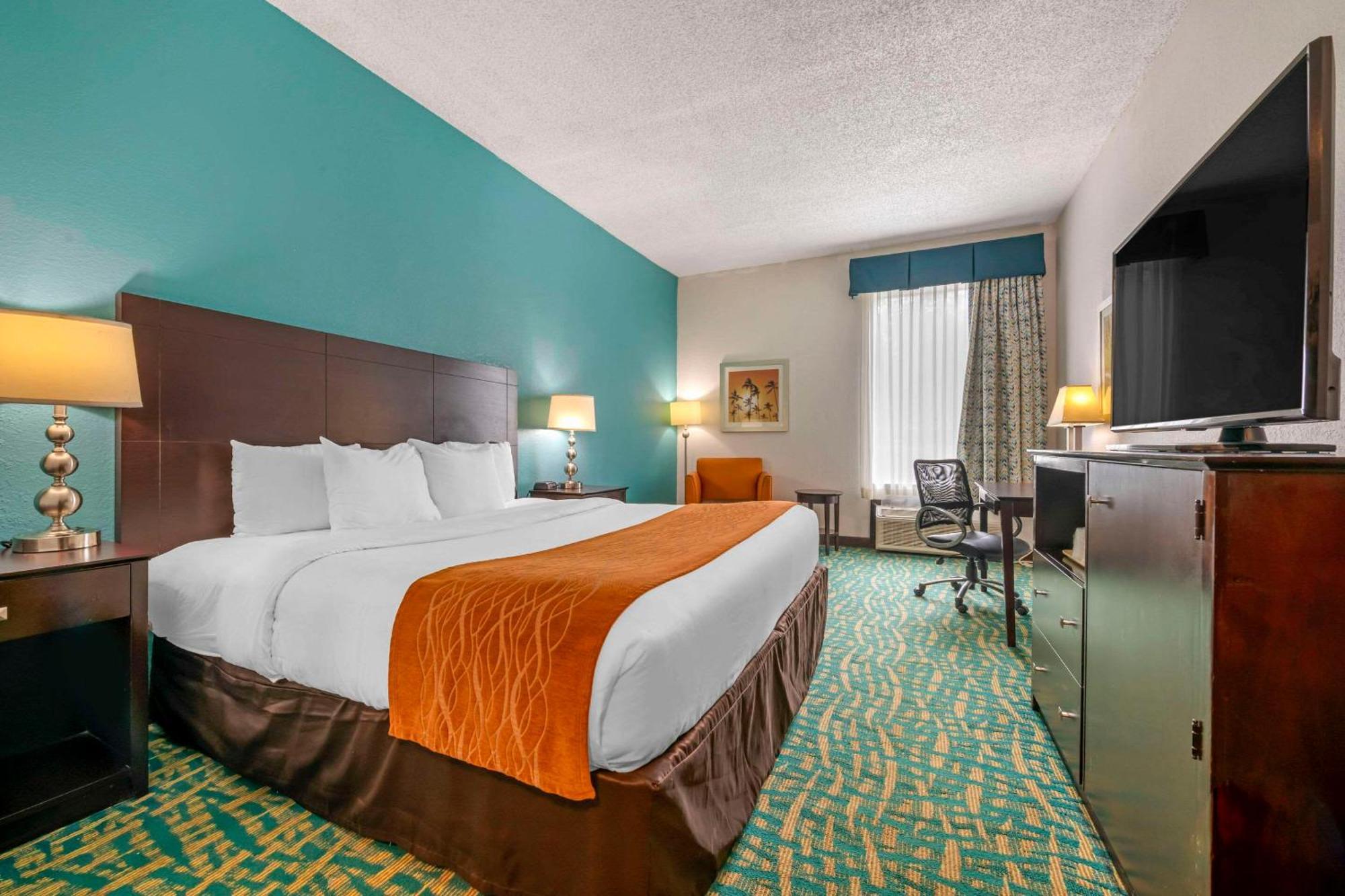 Comfort Inn & Suites Fort Lauderdale West Turnpike Lauderdale Lakes Экстерьер фото